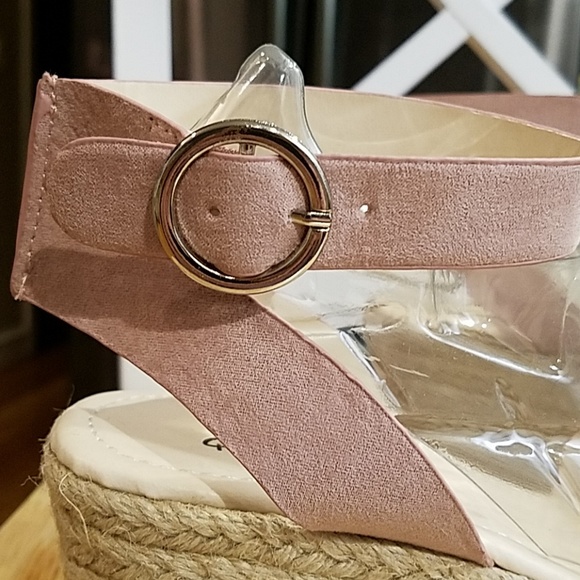 Blush rose wedges - Picture 2 of 3